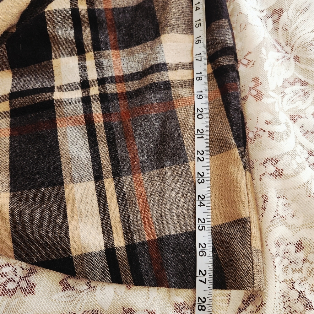 VTG Plaid Skirt Black and Tan Bias Cut Circular Size S Waist 26" - Picture 5 of 7